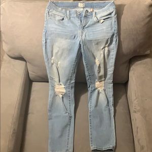Ripped light wash jeans
